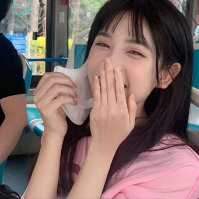 女生公主化妆美甲美容院游戏下载